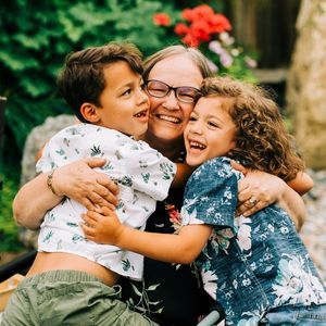 Meet your Posher, Debra